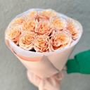 Bouquet '11 cream peony roses'