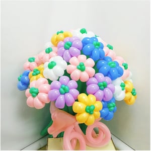 Bouquet of 31 balloon flowers