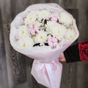 Bouquet of 3 chrysanthemums with cotton
