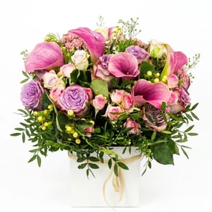 Flower box 'Magenta Harmony Bloom'