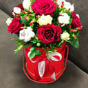 Hat box with flowers 'Composition "Charm"'