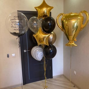 A set of balls for a real champion