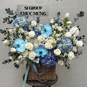 Blue Hydrangea & Orchid Garden Bouquet