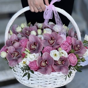 Flower basket 'Michaela'