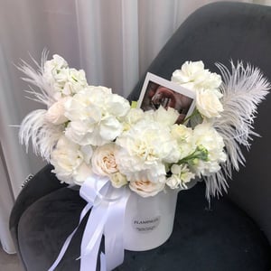Flower box 'Snow white'
