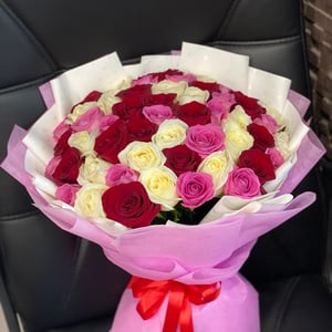 Bouquet of colorful roses