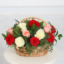 Flower basket 'Small miracle: white, red and pink Roses'