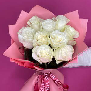 Bouquet '9 white roses per pack'
