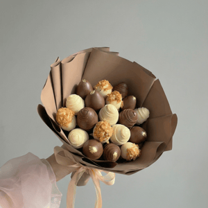 Strawberry bouquet "Penelope" S