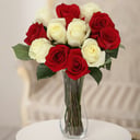 Bouquet 'One Dozen Red and White Roses'