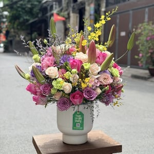 Arrangement 'Elegant Harmony'