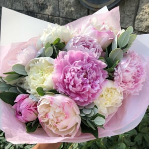 Bouquet 'Colorful peonies'