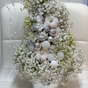 Flower basket 'New Year Tree'