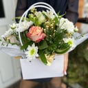 Caja de flores 'Bolsa con Flores'
