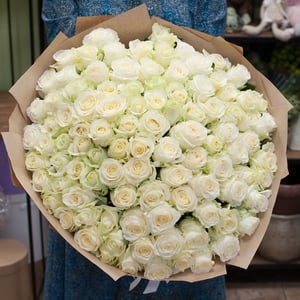 Bouquet of flowers "White roses"