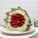 Blumenstrauß 'Bouquet of strawberries'