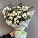 Bouquet 'Chrysanthemum and eucalyptus'