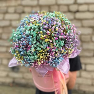 Arrangement 'A spark of happiness'