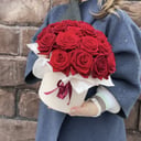 Ramo de 25 rosas rojas en caja