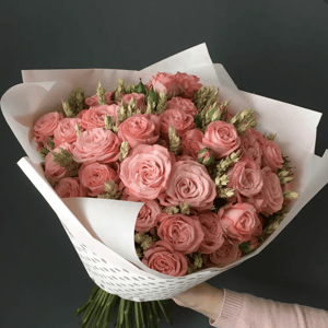 Bouquet of spray roses
