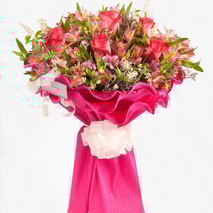 Special Roses and Alstroemerias Bouquet