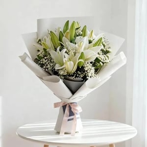 Blumenstrauß 'Lilien-Perfektion'