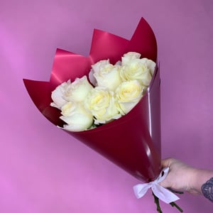 Bouquet '9 white roses (Art. 31)'