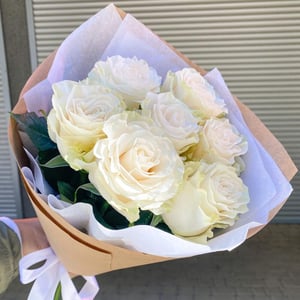 Bouquet 'Roses in craft'