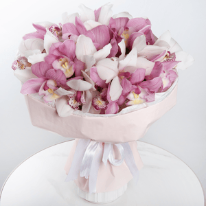 Ramo 'En los abrazos de las orquídeas'