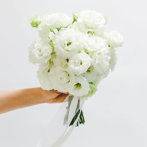 Bride's bouquet of eustoma Ice