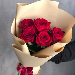 Bouquet '5 red roses'