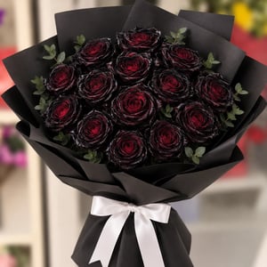 Luxury Black Rose Bouquet