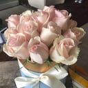 Caja de flores 'Beso suave'