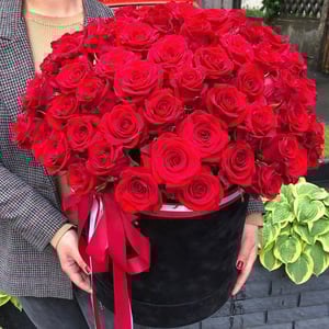 Blumenbox 'Hat box with roses'