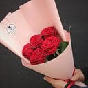 Mono bouquet of 5 red roses 50 cm