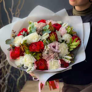 Large bouquet with ranunculus