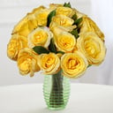 A bouquet of 15 yellow roses
