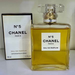 Chanel n.5 medium
