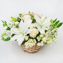 Peacefully beautiful: lilies and roses