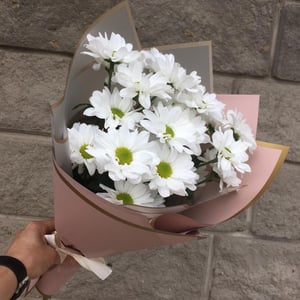 Bouquet 'Compliment of 3 chrysanthemums'