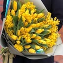 Blumenstrauß 'Mimosa with tulips'