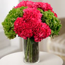 Bouquet 'Beaming blooms: Pink and green hydrangeas'