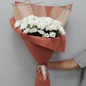 Blumenstrauß 'Snow white symphony'