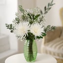 White sound: Daisies and Baby’s breath