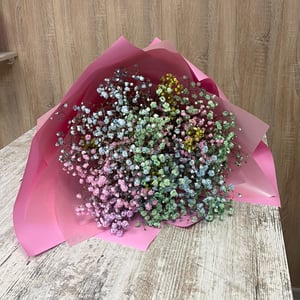 Bouquet de gypsophile mélangé