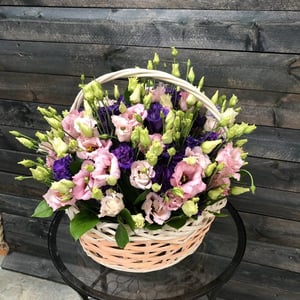 Flower basket '25 colorful eustoma'