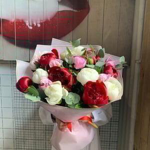 Bouquet 'Pompous peonies'