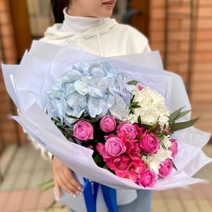 Blumenstrauß 'Blue sky'