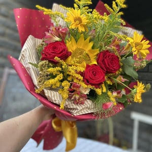 Bright Summer Bouquet
