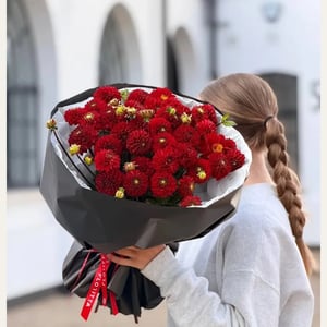 Red Dahlia Bouquet in Black Wrap.